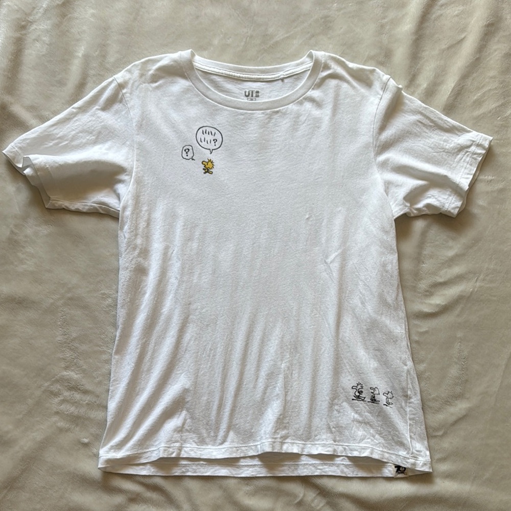 Uniqlo White Tee with Woodstock Character Graphics-size XS